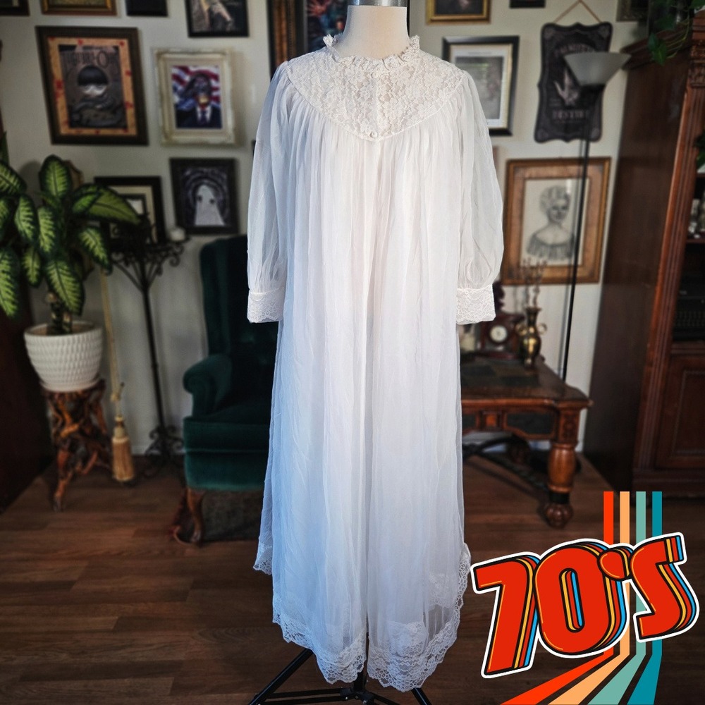 Vintage 70s Nightgown Peignoir Set White Lace Sheer Nylon Long Robe Medium USA